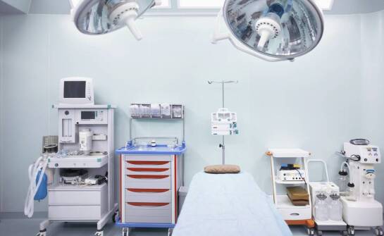 Zakład pogrzebowy: jak przygotowuje ciało do pochówku?