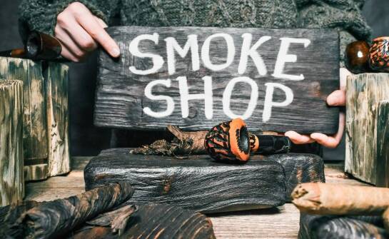 Automatyczne urządzenia do wędzenia – jakie funkcje ułatwiają użytkowanie ich?