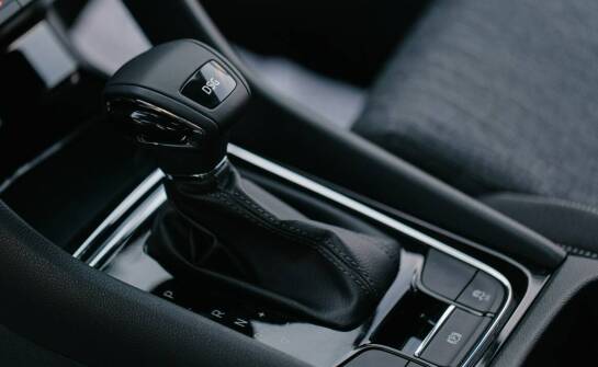 Znaczenie dachowych szyb w poprawie wentylacji wnętrza pojazdu