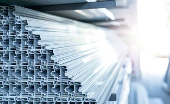 Oploty do kabli: kluczowe cechy i zastosowania w roboczych przestrzeniach