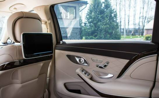 Jak wyciszenie samochodu zwiększa koncentrację kierowcy podczas podróży?