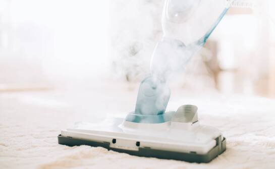 Zalety stosowania biodegradowalnej chemii do piorących odkurzaczy