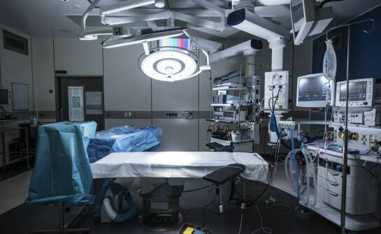 Nowoczesne technologie laserowe wspomagające blefaroplastykę