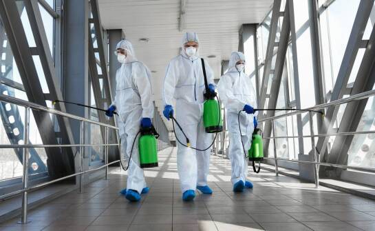 Jak sprzątające usługi wpływają na bezpieczeństwo zewnętrznych terenów?