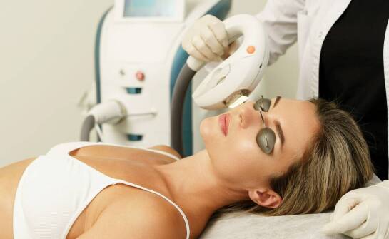 Jakie są przeciwwskazania do usuwania pajączków na nogach z użyciem lasera?