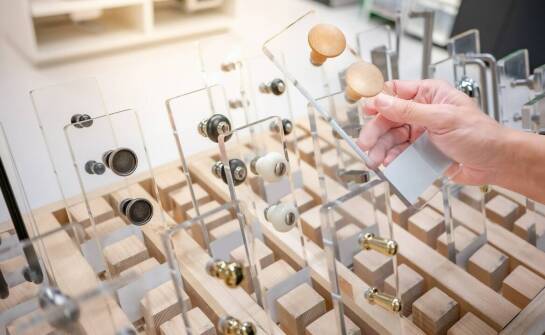 Drzwi wewnętrzne: Jakie opcje są dostępne dla mieszkań w blokach?