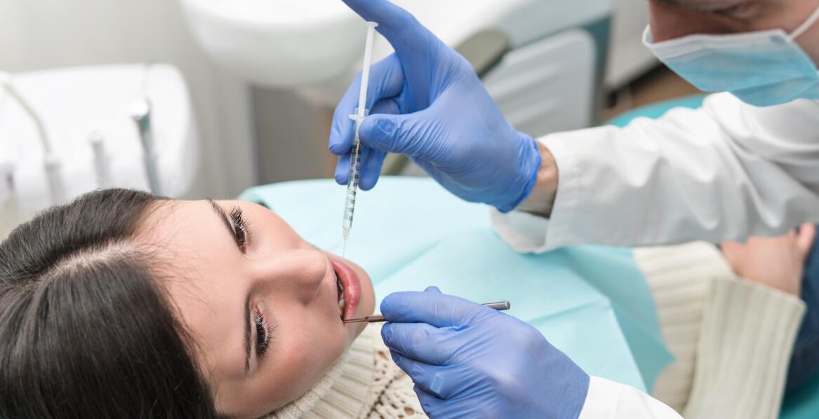 Jak szybko działa benzokaina i jak długo utrzymuje się efekt znieczulenia?