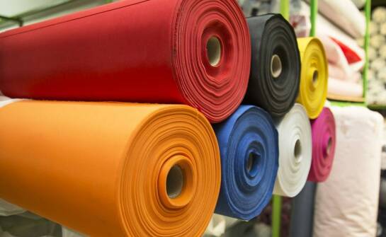 Innowacyjne materiały stosowane w produkcji okiennych kurtyn przeciwpożarowych