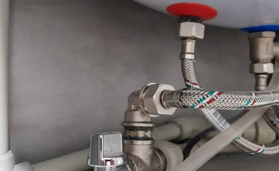 Skuteczność elektromechanicznej spirali w udrażnianiu rur