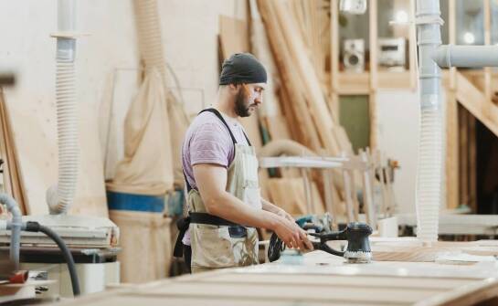 Zrównoważony rozwój a produkcja mebli na wymiar