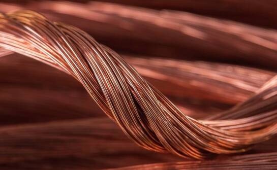 Dlaczego warto oddać miedziane kable w izolacji do skupu?