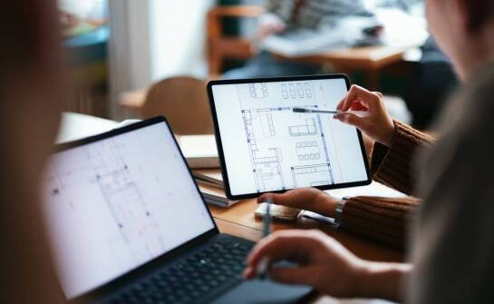 Zastosowanie nowoczesnych narzędzi IT w nadzorze nad przemysłowymi inwestycjami