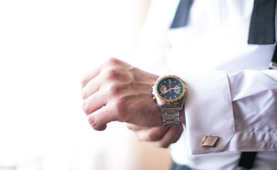 Jakie znaczenie ma wodoodporność w codziennych zegarkach?