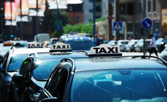 Postój taxi w Krynicy-Zdroju: Jakie opcje płatności są dostępne?