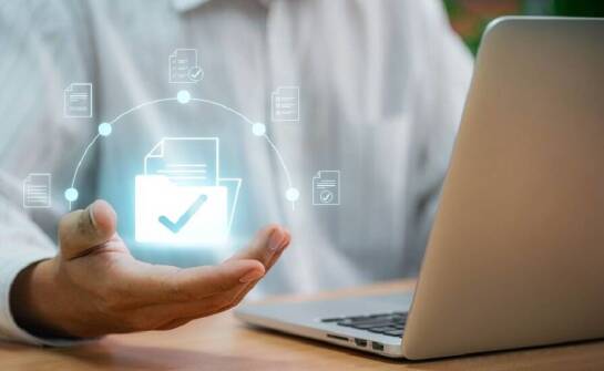 Efektywne zarządzanie dokumentami w aplikacji do głosowania online