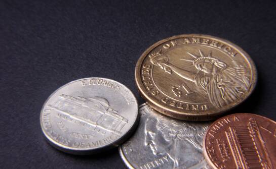 Jak skutecznie zarządzać gotówką z użyciem sortera do bilonu?