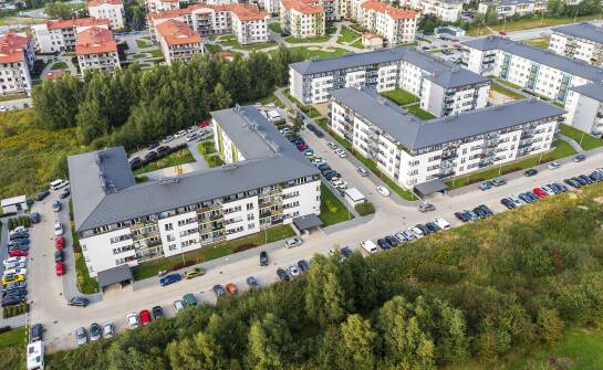 Jakie udogodnienia oferują nowe osiedla z zielenią?