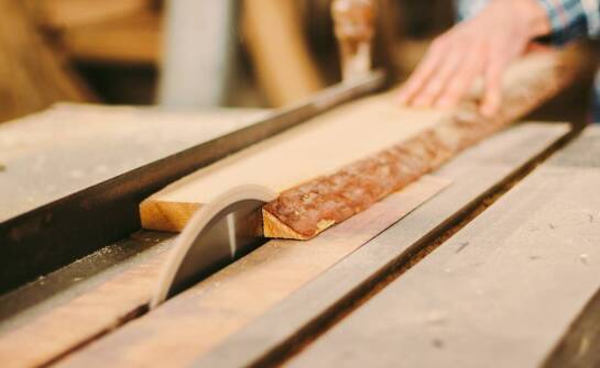 Proces frezowania kuchennych blatów: od projektu do realizacji