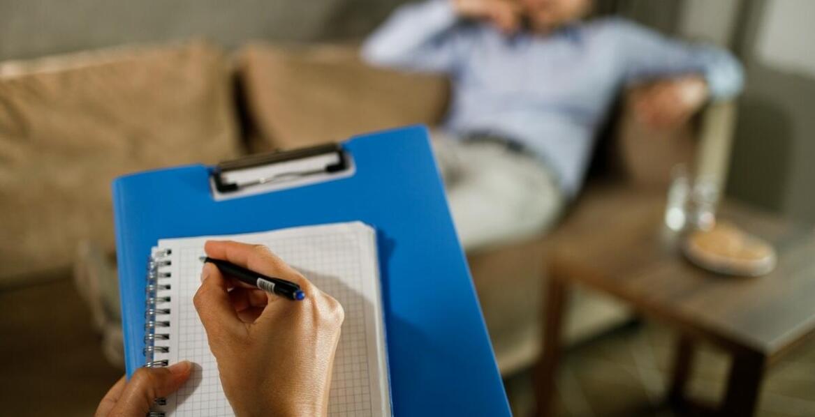 Znaczenie poufności w pracy psychoterapeuty - wskazówki