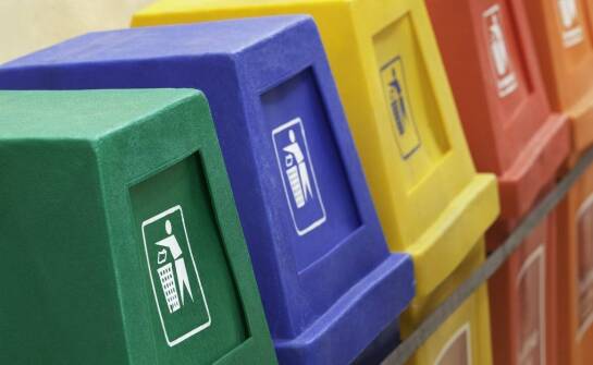 Kontenery na odpady a recykling: jak to funkcjonuje?