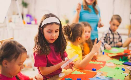 Rola nauczycieli w tworzeniu przyjaznego środowiska dla dzieci