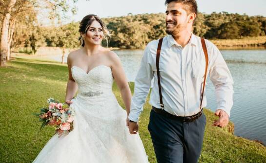 Jak ślubny fotograf może pomóc niefotogenicznym osobom?