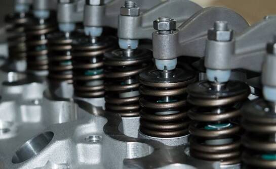 Regeneracja pneumatycznych zaworów a redukcja emisji spalin