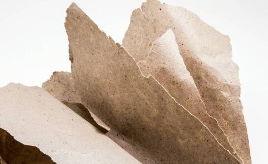 Jakie są korzyści z wyboru ekologicznych materiałów do produkcji wizytówek?