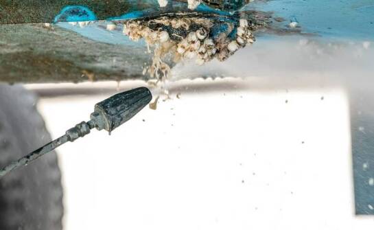 Zalety sodowania w kontekście ochrony środowiska przy czyszczeniu budynków