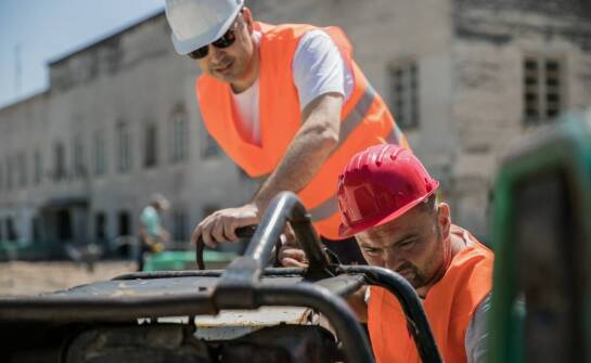 Znaczenie praktycznych szkoleń w obsłudze maszyn marki Manitou