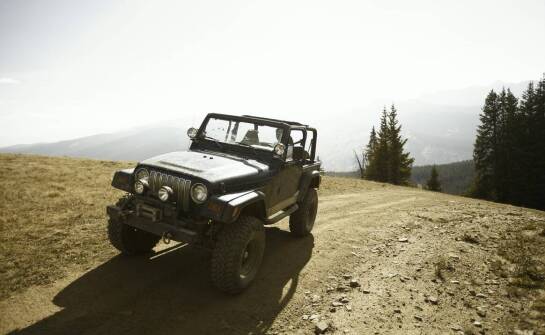 Jazda terenowa w Poznaniu: Przeżyj niezapomniane chwile na łonie natury