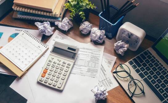 Wpływ kalkulatora notarialnych opłat na planowanie budżetu przy zakupie mieszkania