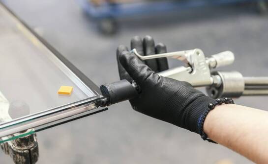 Wpływ jakości montażu dachowych okien na energooszczędność budynku