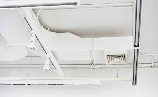 Korzyści z montażu systemów wentylacyjnych dla zdrowia domowników