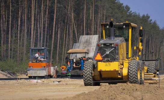 Jakie materiały wybrać do podbudowy nawierzchni drogowych?