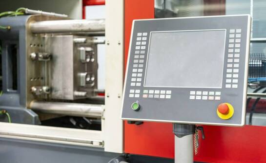 Jak wybór odpowiednich materiałów wpływa na efektywność procesu wtryskiwania?