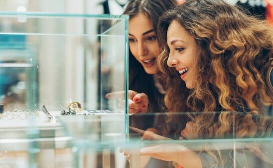 Jak wybrać profesjonalny skup monet w Warszawie?