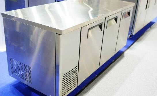 Jakie technologiczne innowacje oferują producenci chłodnic do agregatów?