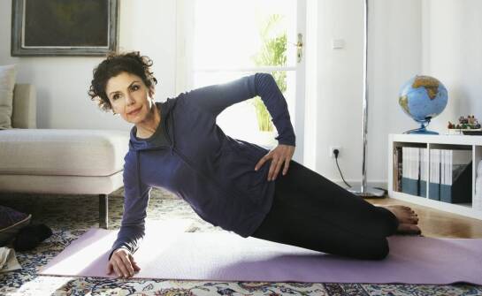 Dlaczego treningi online to dobra opcja dla zapracowanych mam?