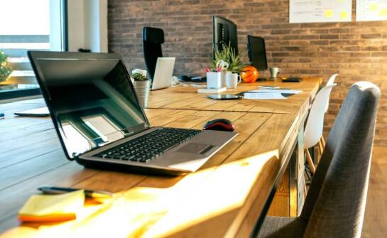 Wpływ nowoczesnych środków czystości na środowisko w pracy