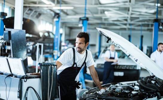 Nowoczesne technologie w serwisie Auto w Krakowie