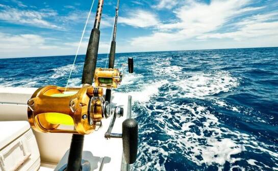 Akcesoria, które zwiększają funkcjonalność wędkarskich łodzi
