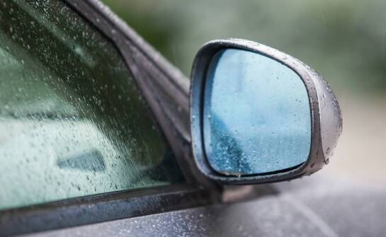 Ceramiczna powłoka na szybach – ochrona przed deszczem i zabrudzeniami