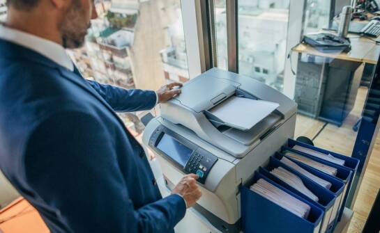 Transformacja papierowych archiwów do cyfrowych baz danych