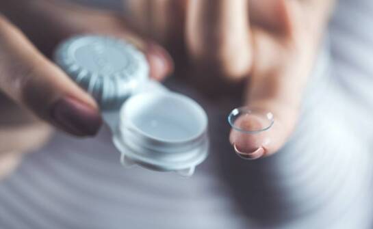 Czym kierować się przy wyborze kontaktowych soczewek dla dzieci?