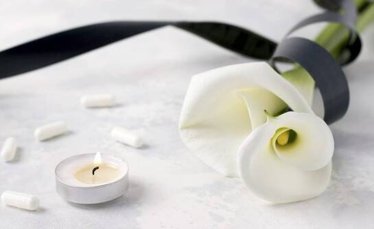 Jakie korzyści niesie ze sobą korzystanie z usługi e-Klepsydra oferowanej przez zakład Tatar?