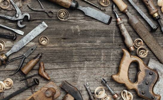 Wpływ ergonomii drewnianych frezów na komfort pracy rzemieślników