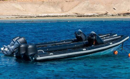 Zalety użytkowania łodzi RIB na różnych wodnych akwenach