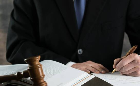 Znaczenie transparentności działań komorniczych dla stron w postępowaniu