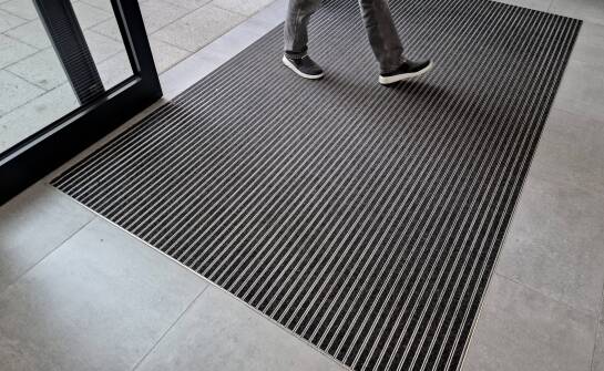 How does modern mat design affect the perception of Commercial Spaces?